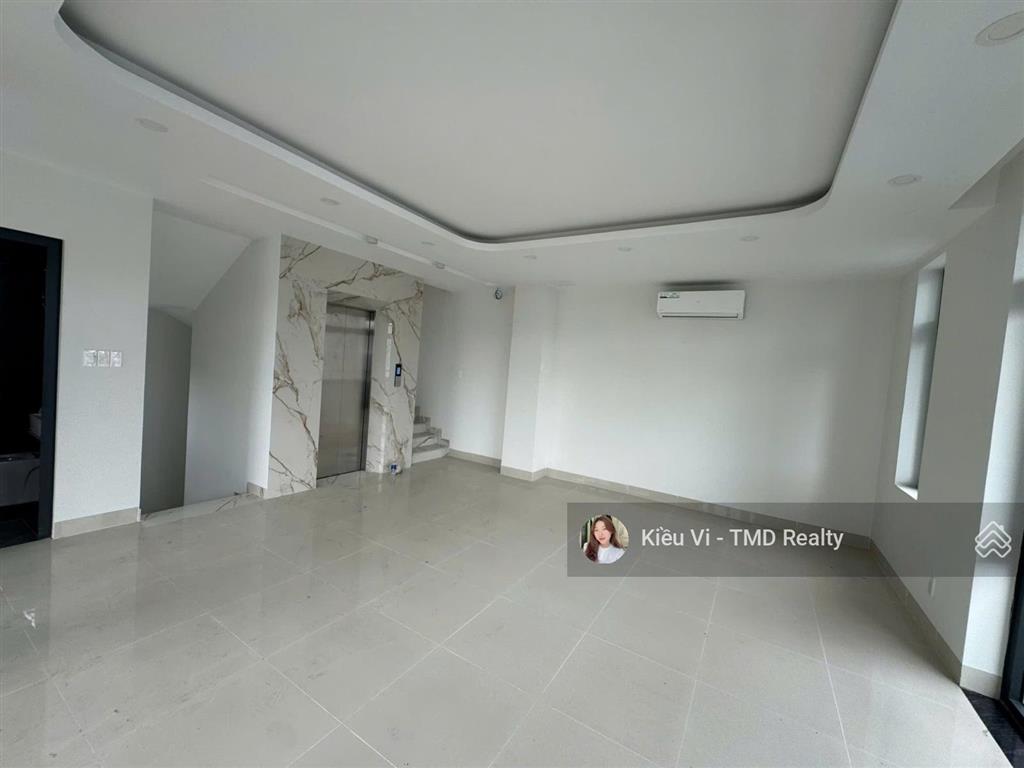 Cho thuê nhà góc 2mt khu đông thủ thiêm quận 2 gần the global giá 48tr có hầm, thang máy, 4 tầng
