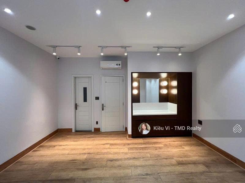 Cho thuê nhà mặt tiền lương định của quận 2 gần vòng xoay trần não  lđc, vị trí đắc địa kinh doanh