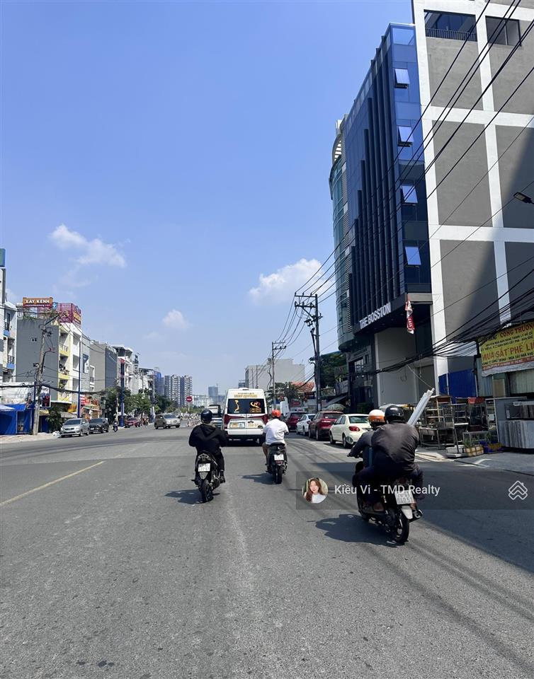 Cho thuê nhà mặt tiền lương định của quận 2 gần vòng xoay trần não  lđc, vị trí đắc địa kinh doanh
