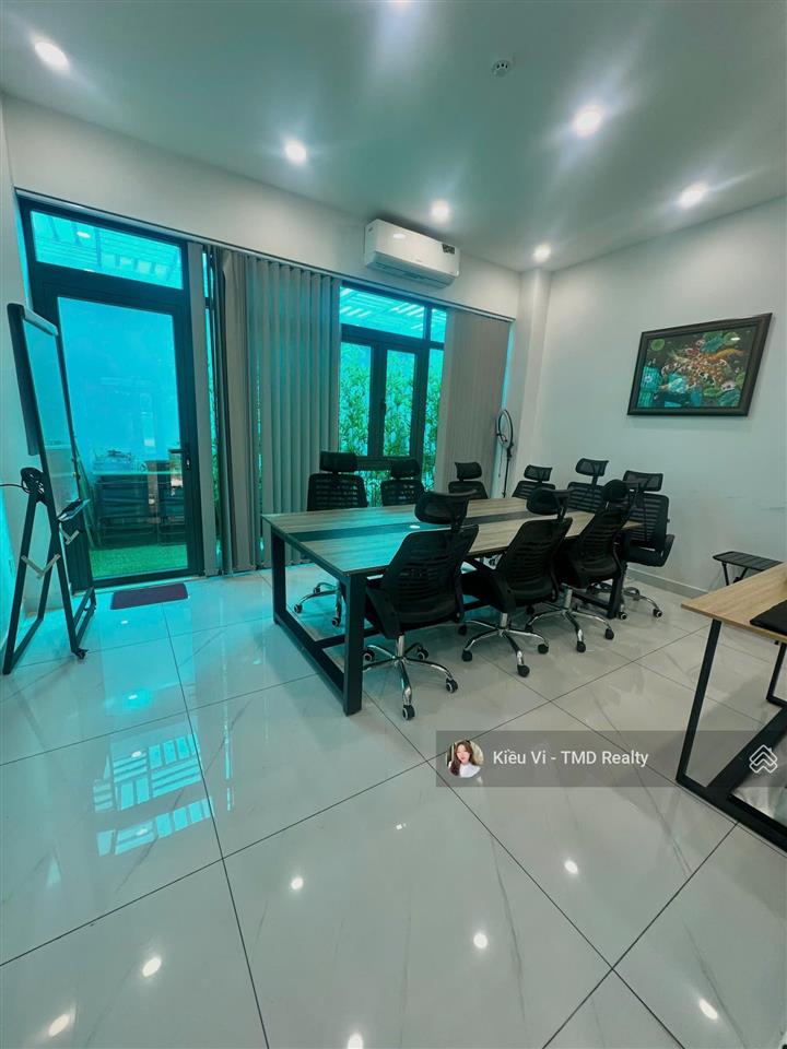 Cho thuê nhà 4 lầu (5x20m) mặt tiền đường trường văn bang, thạnh mỹ lợi quận 2 gần đảo kim cương