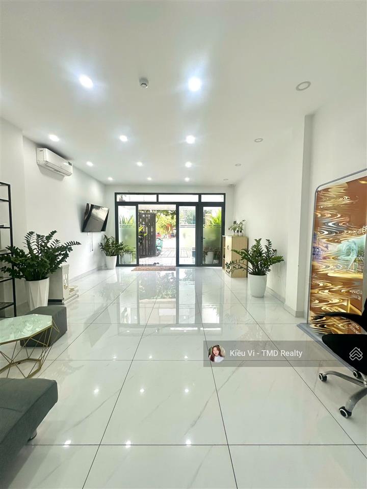 Cho thuê nhà 4 lầu (5x20m) mặt tiền đường trường văn bang, thạnh mỹ lợi quận 2 gần đảo kim cương