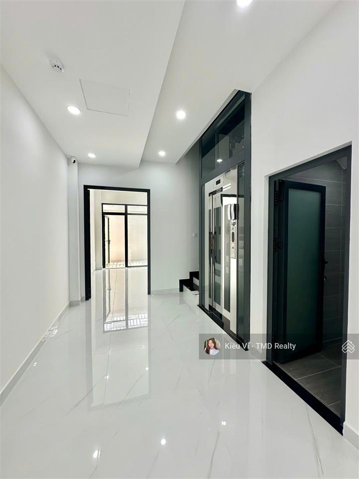 Cho thuê nhà 4 lầu (5x20m) mặt tiền đường trường văn bang, thạnh mỹ lợi quận 2 gần đảo kim cương