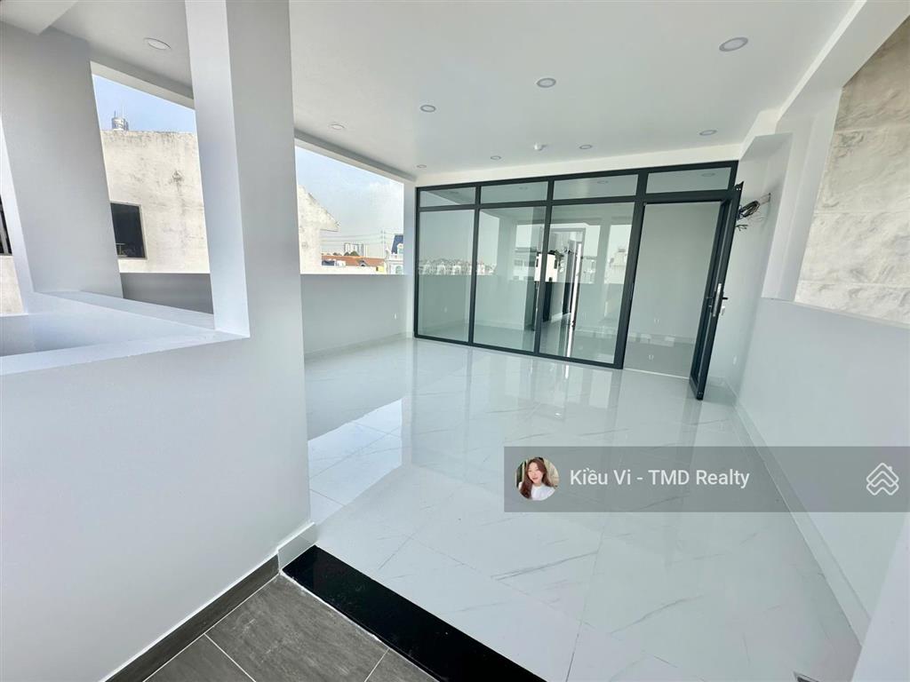 Cho thuê nhà 4 lầu (5x20m) mặt tiền đường trường văn bang, thạnh mỹ lợi quận 2 gần đảo kim cương