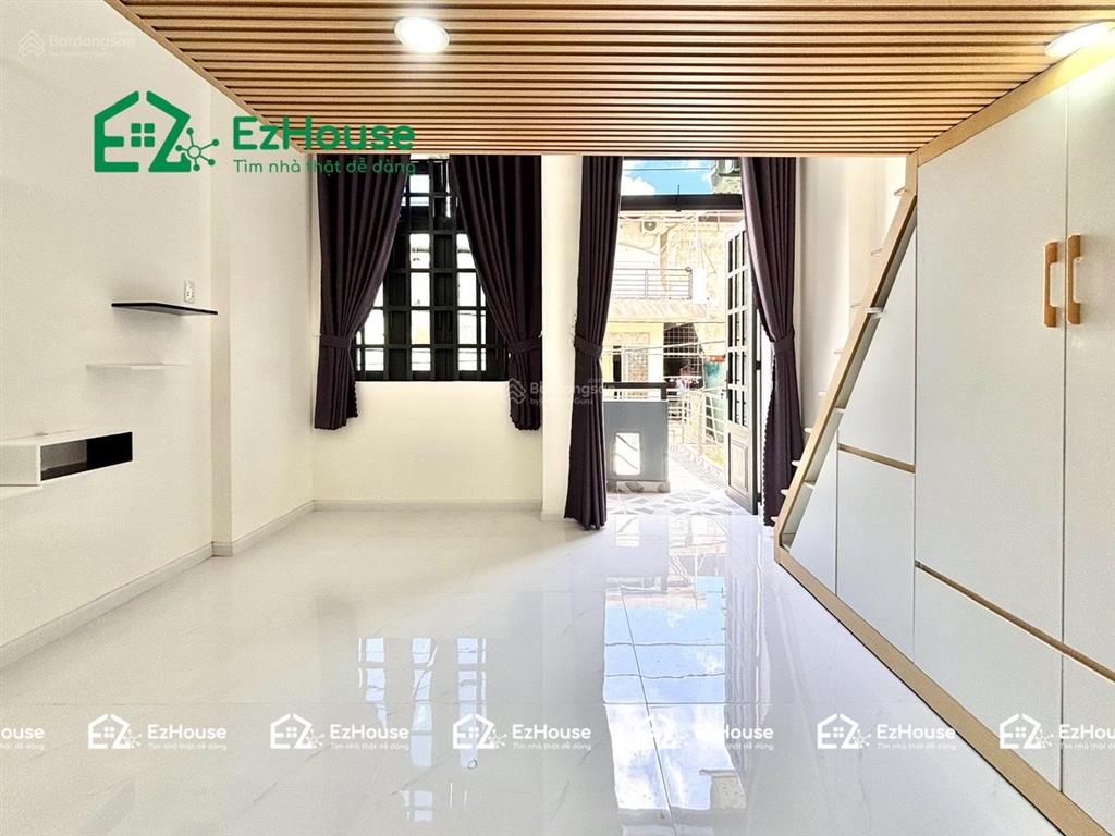 Nhà mới  duplex ban công full nội thất 40m² gần vlu, iuh  deal hot ưu đãi tân sinh viên 2k8