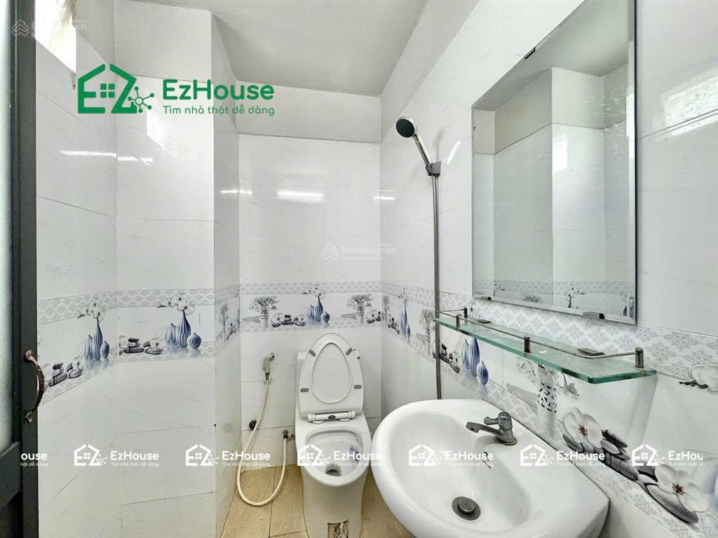 Giữ phòng tới tháng 8  ccmn mới xây gần vlu iuh