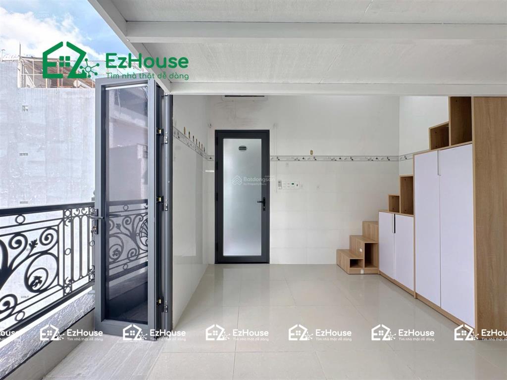 Hỗ trợ tân sinh viên giữ phòng tới tháng 9  nhà mới full nội thất gác cao  dương quảng hàm. gv