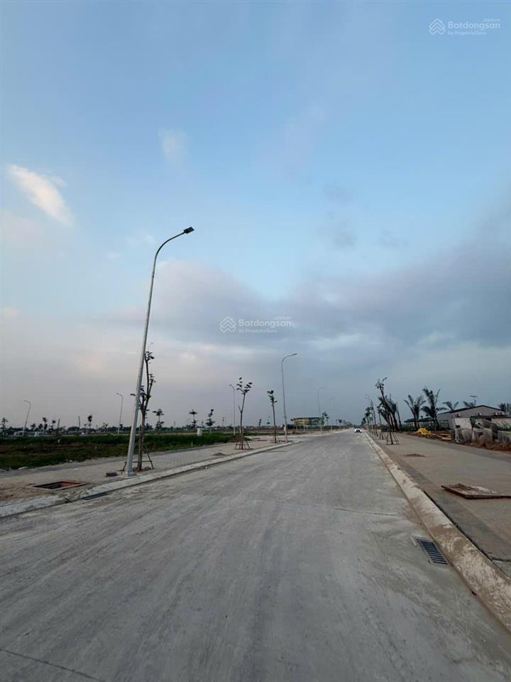 Bán lô đất nằm đường lương hòa, giáp bình chánh, full thổ 5x18 gần khu dân cư hiện hữu