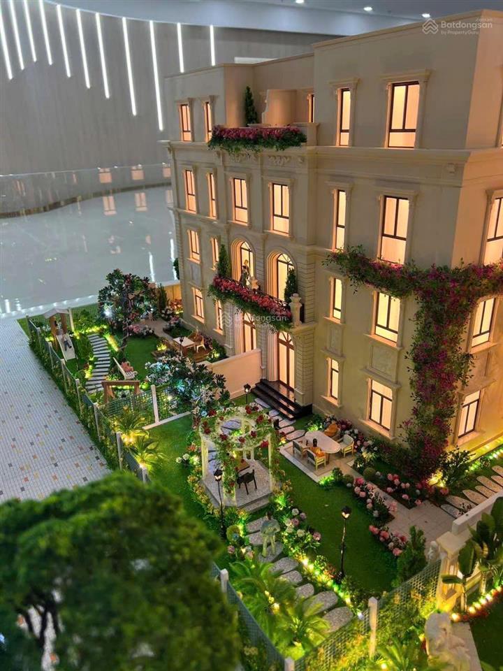 Bán nhanh song lập vip đan phượng 29,7 tỷ sát ngay công viên trung tâm