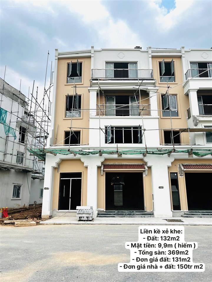 Bán nhanh liền kề xẻ khe 132m2 giá 18 tỷ vinhomes đan phượng