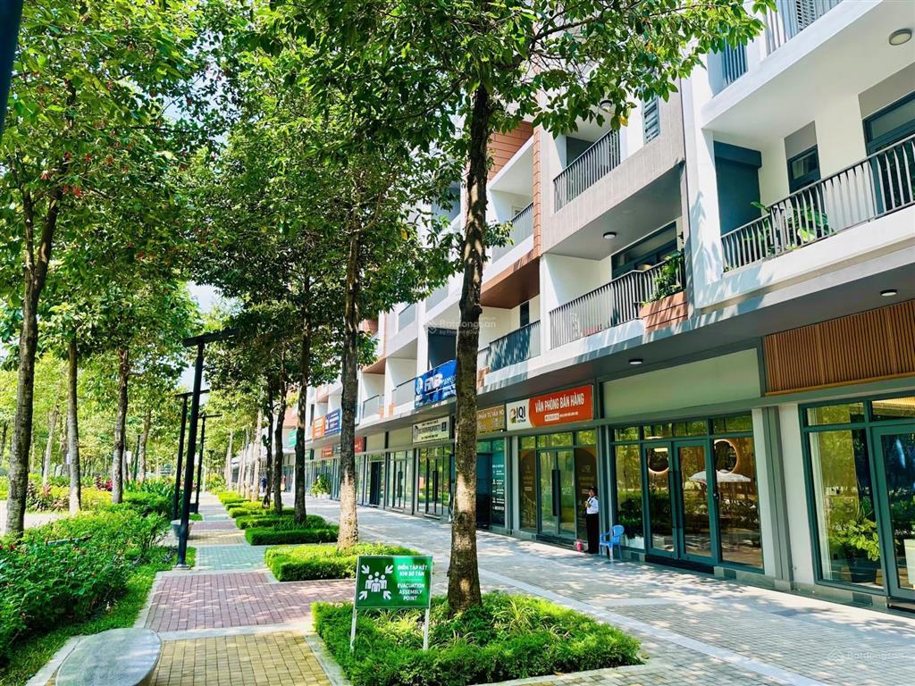 Shophouse trung tâm tp mớ bình dương 30% nhận nhà, trả chậm 5 năm, giá 8 tỷ