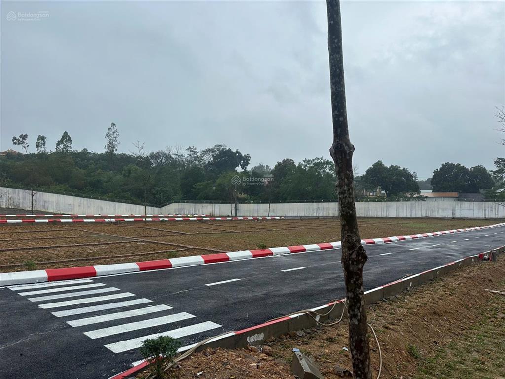 Mình bán gấp mảnh xuân mai giá 2 tỉ. có sổ đỏ