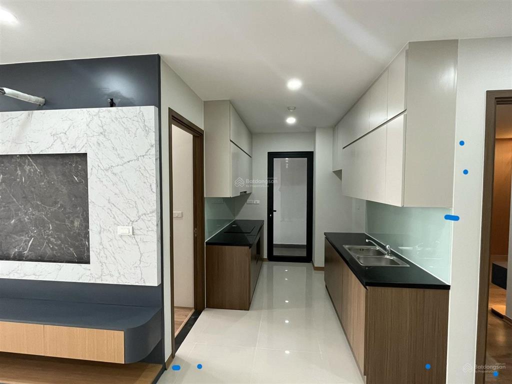 Em rao bán căn 3pn  2wc tại rose town ngọc hồi 103m2, giá tốt nhất