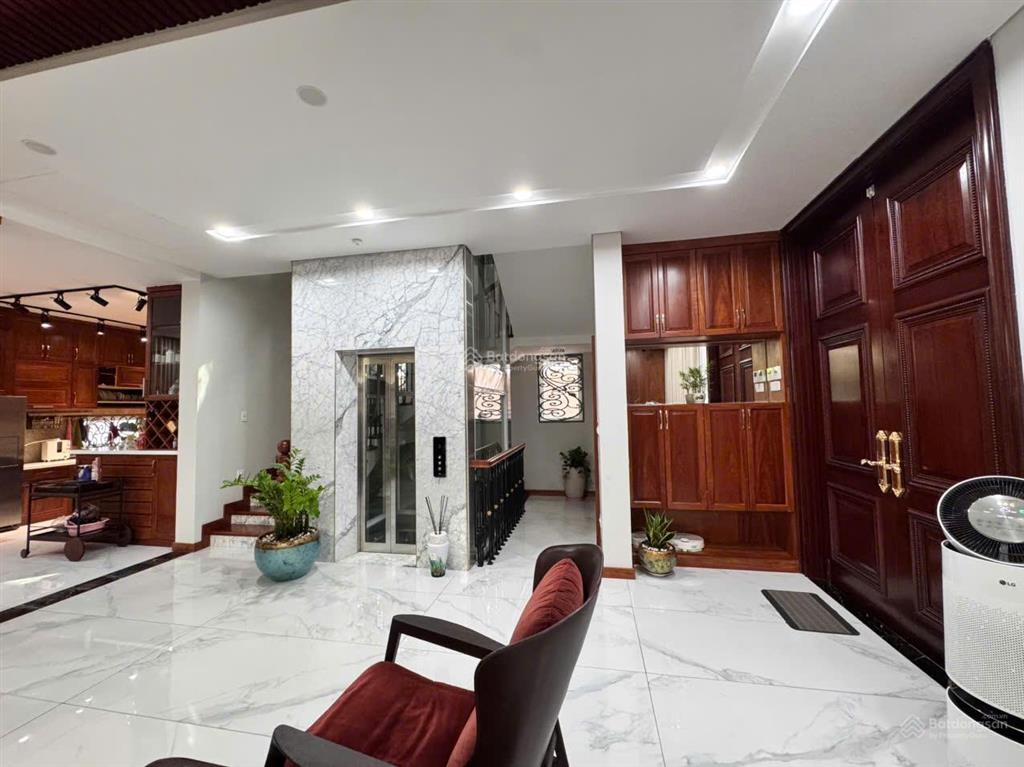 Bán biệt thự siêu hiếm ngay khu sala  an khánh quận 2