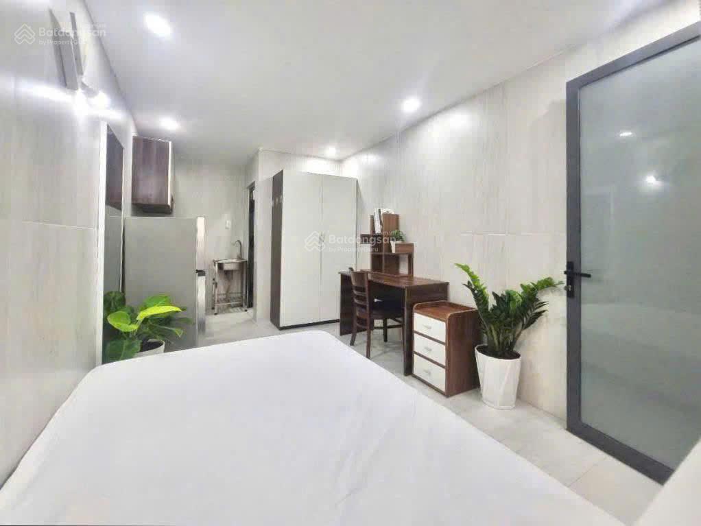 Bán chdv dòng tiền nguyễn trãi  cống quỳnh quận 1  khai thác hơn gần 300 triệu/tháng