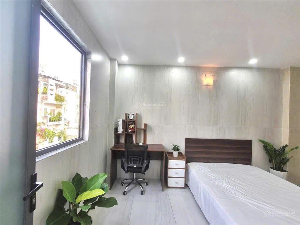 Bán chdv dòng tiền nguyễn trãi  cống quỳnh quận 1  khai thác hơn gần 300 triệu/tháng