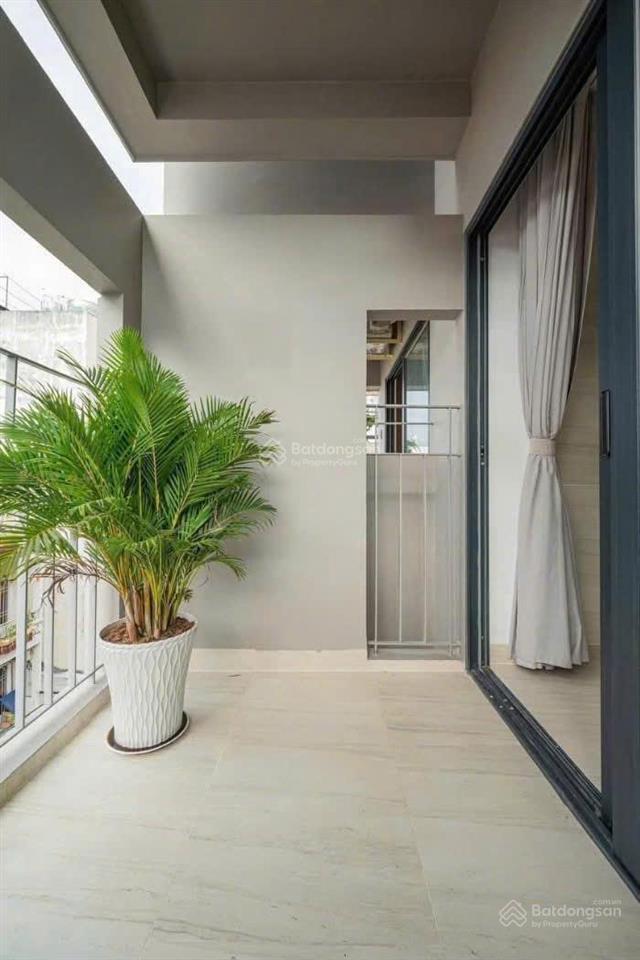 Bán chdv dòng tiền nguyễn trãi  cống quỳnh quận 1  khai thác hơn gần 300 triệu/tháng