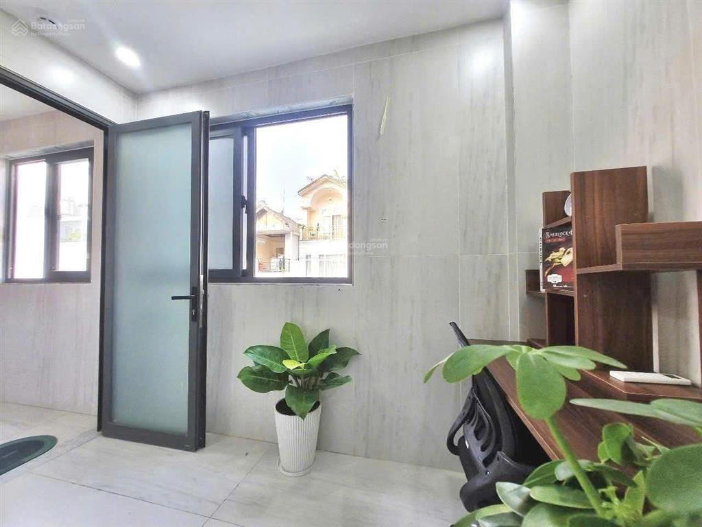 Bán chdv dòng tiền nguyễn trãi  cống quỳnh quận 1  khai thác hơn gần 300 triệu/tháng