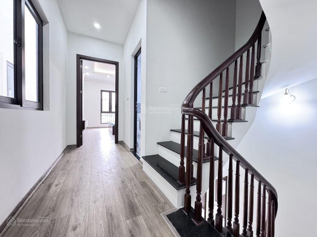 Vân hội, đông ngạc, sát hv tài chính, 46m2 hơn 9 tỷ, dân xây, ngõ thông, ô tô, lô góc, nội thất vip