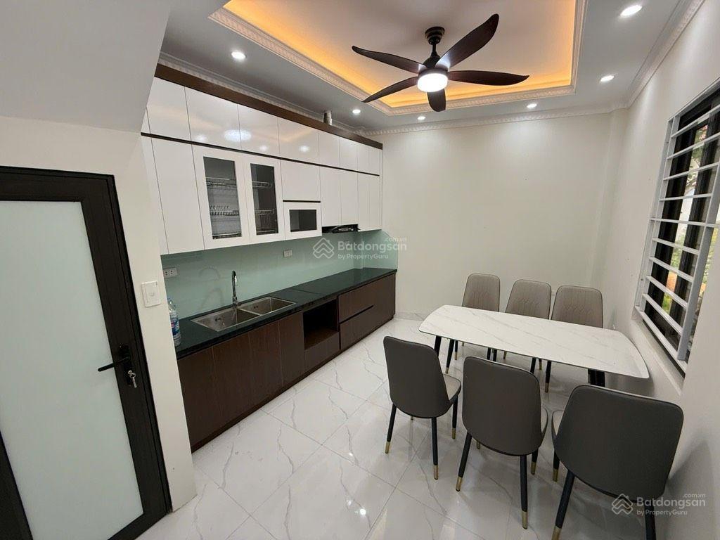Vân hội, đông ngạc, sát hv tài chính, 46m2 hơn 9 tỷ, dân xây, ngõ thông, ô tô, lô góc, nội thất vip