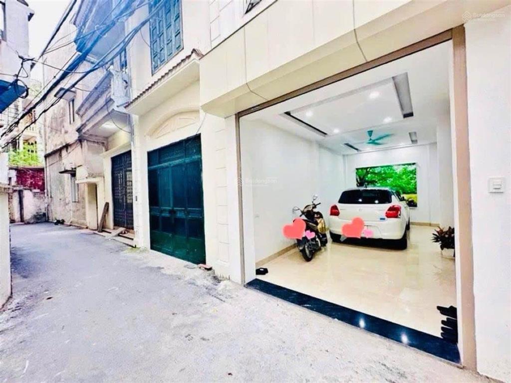 Xuân la, sát hồ tây, 38m2 hơn 11 tỷ, ngõ thông, gara ô tô, sát phố, lô góc thoáng, full nội thất