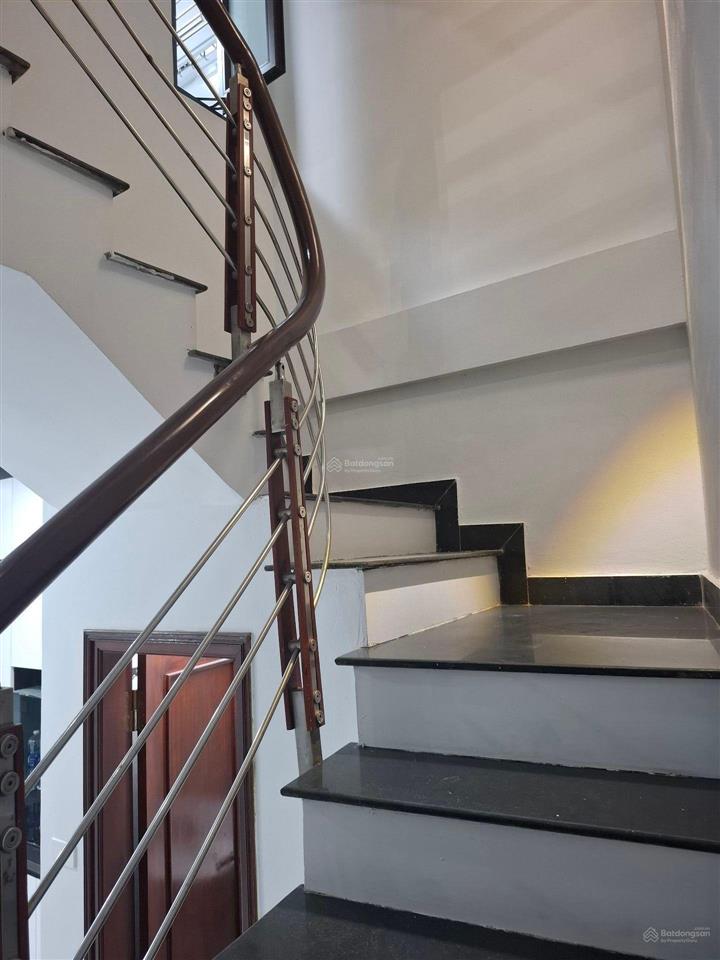 P/l xuân la, 38m2 chỉ 10.x tỷ, nhà mới, ngõ thông, ô tô, full nội thất ở ngay, lô góc, an sinh đỉnh