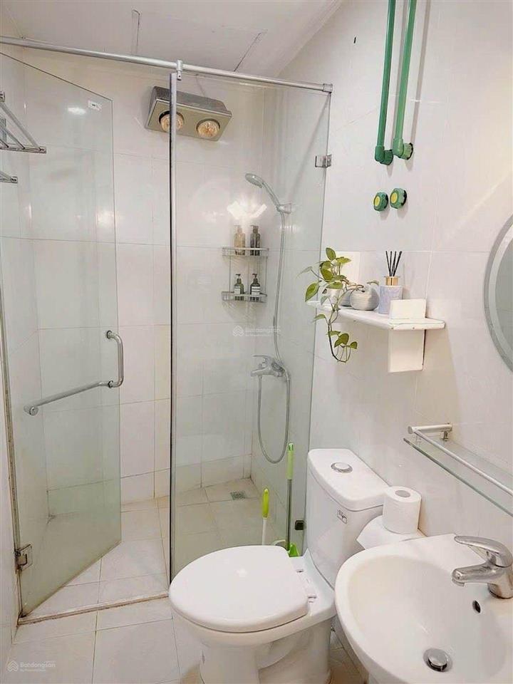 Cần bán, ch oct5a resco phạm văn đồng, 66m2 chỉ 5,x tỷ, tầng cao view thoáng, full nội thất, sổ sẵn