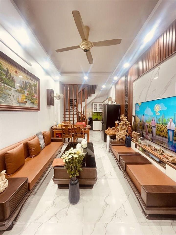 P/l xuân đỉnh, gần cv hoà bình, 38m2 chỉ 9.x tỷ, dân xây, ngõ thông, gần ô tô, full nội thất xịn