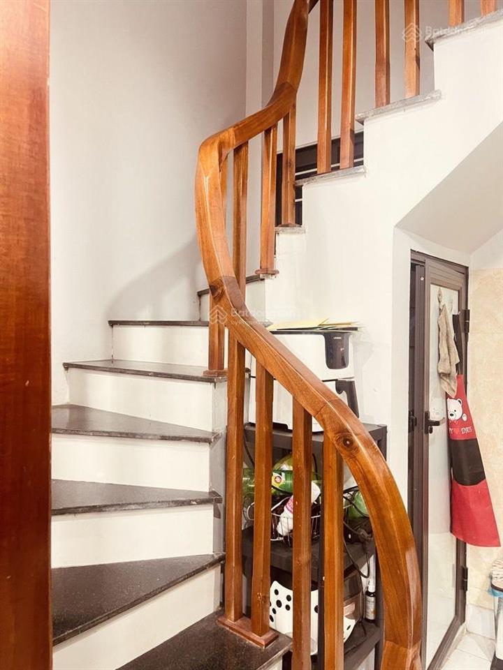 P/l xuân đỉnh, gần cv hoà bình, 38m2 chỉ 9.x tỷ, dân xây, ngõ thông, gần ô tô, full nội thất xịn