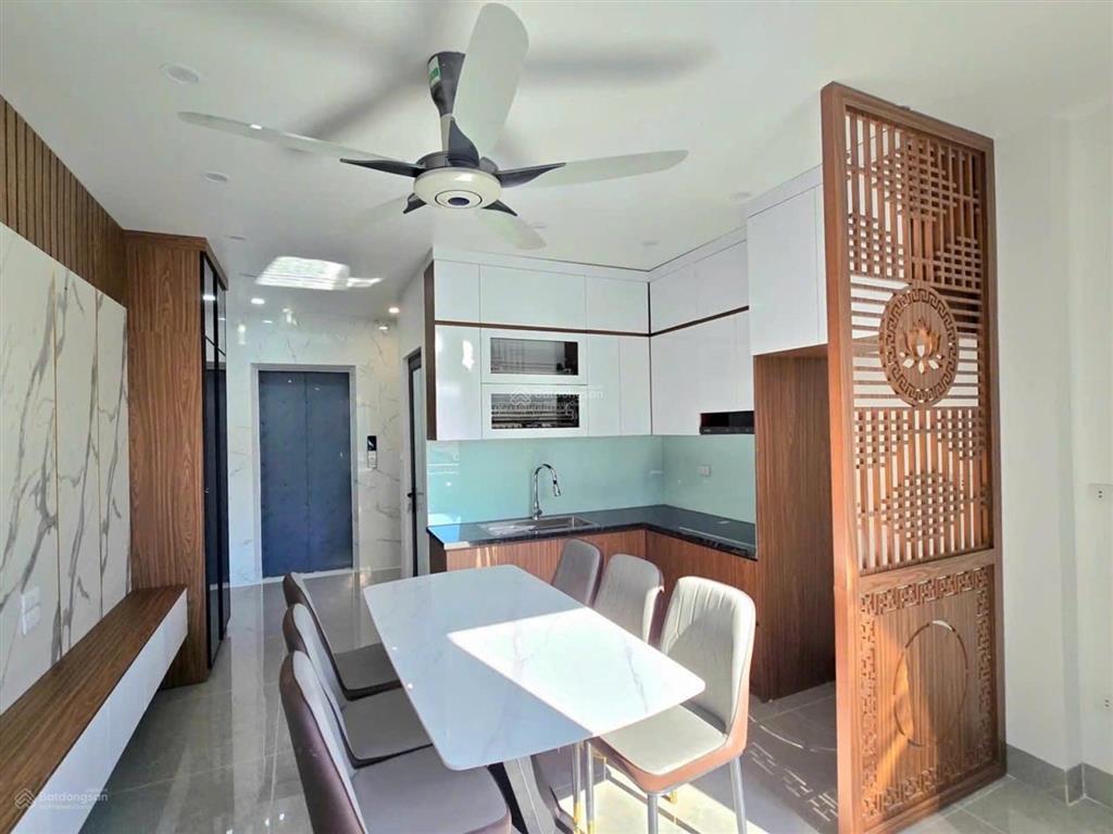 P/l xuân đỉnh, 35m2 chỉ 10,x tỷ, nhà mới, ngõ ô tô, lô góc thoáng, thang máy nhập, nội thất vip
