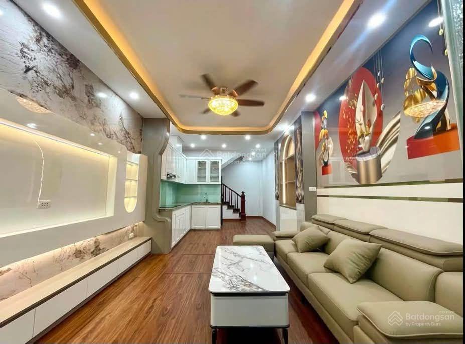 P/l ô tô xuân la, sát ngoại giao đoàn, 36m2 chỉ 9.x tỷ, dân xây, ngõ thông, lô góc, full nội thất