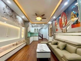 P/l ô tô xuân la, sát ngoại giao đoàn, 36m2 chỉ 9.x tỷ, dân xây, ngõ thông, lô góc, full nội thất
