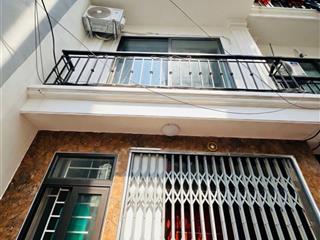 Xuân đỉnh, sát ngoại giao đoàn, 40m2 chỉ 10 tỷ, dân xây mới, ngõ thông, ô tô đỗ, lô góc, hiếm quá