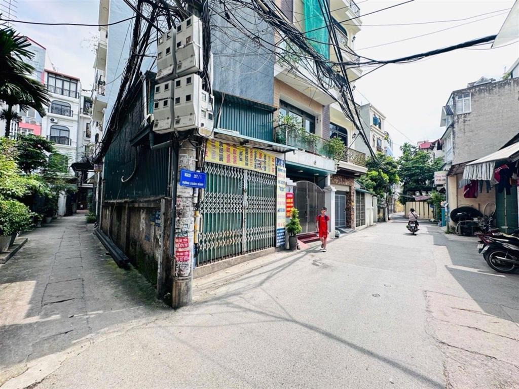 Xuân đỉnh, sát ngoại giao đoàn, 40m2 chỉ 10 tỷ, dân xây mới, ngõ thông, ô tô đỗ, lô góc, hiếm quá
