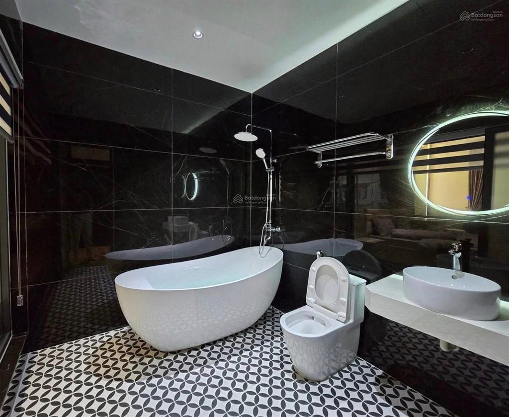 Xuân đỉnh  ngoại giao đoàn, 45m2 chỉ 10.x tỷ, ngõ thông, gần ô tô, lô góc 3 thoáng, thang máy xịn