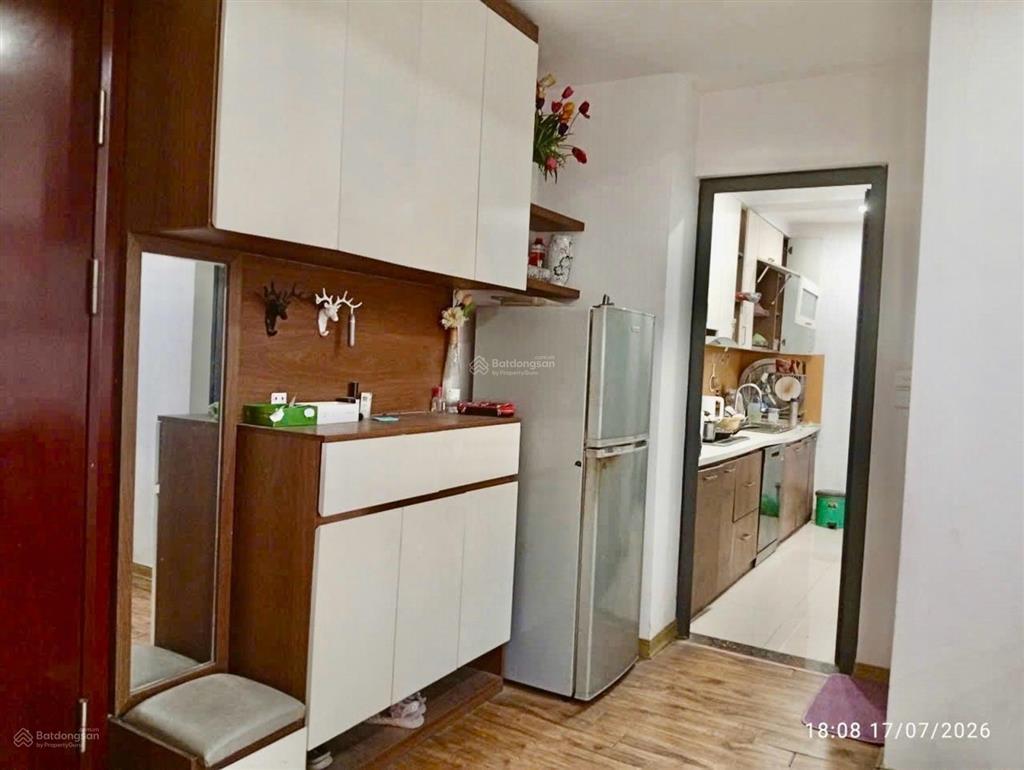 Bán gấp, căn hộ c1 xuân đỉnh, 86m2 3pn 2wc hơn 7 tỷ, tầng vip, lô góc 3 thoáng, full nội thất xịn