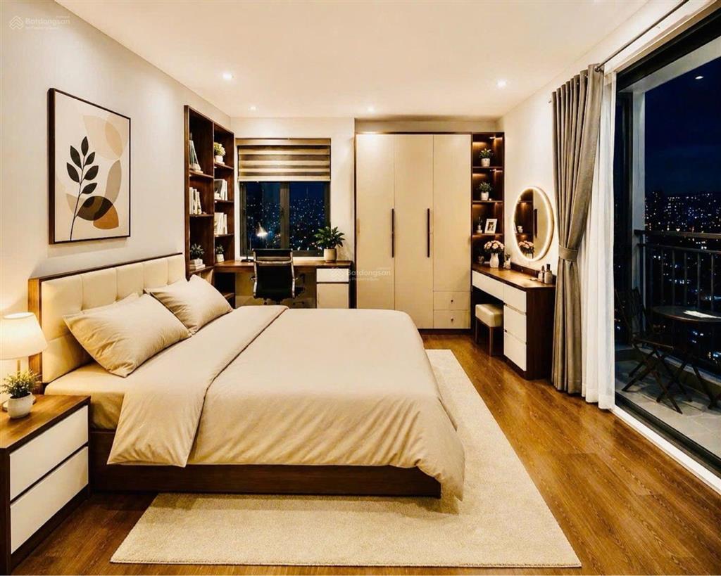 Bân gấp, ch thái hà, bộ công an, 70m2 2pn 2wc full nội thất, tầng cao, view thoáng, sổ sẵn, hiếm
