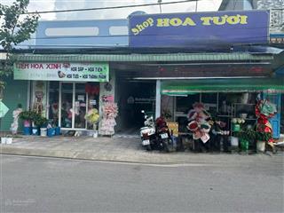 Cặp nhà trọ 10x30m khu định cư việt sing (vsip1) đường d9 vị trí gần chợ