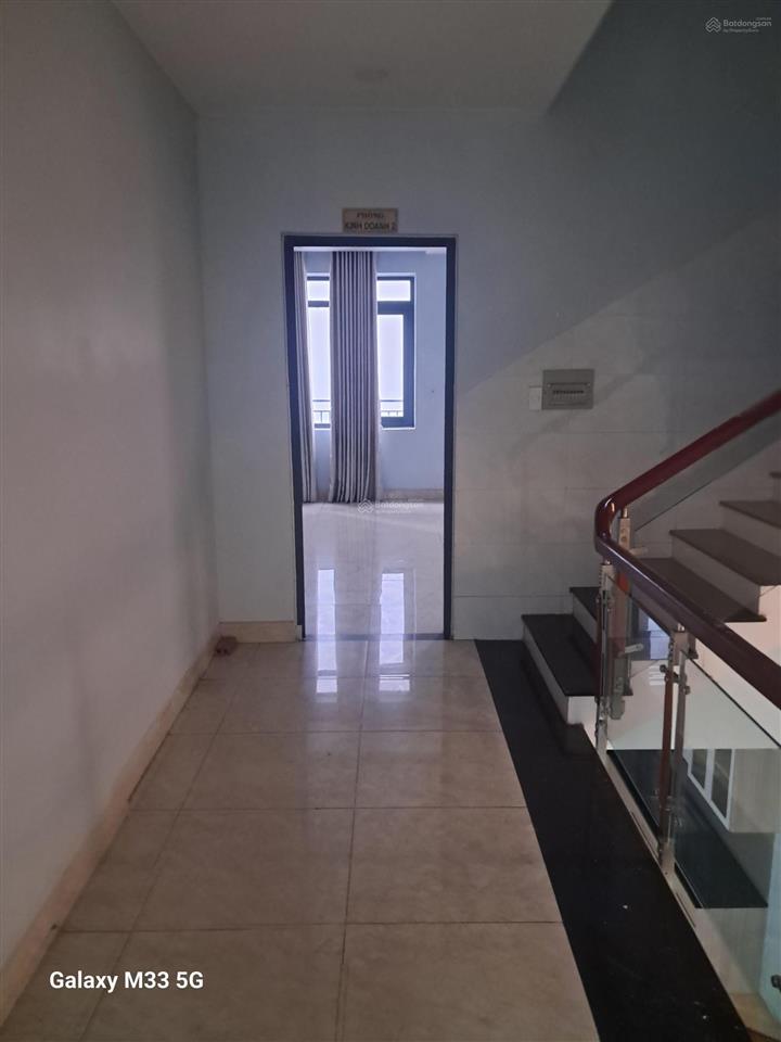 Cho thuê nhà 6x20. mặt tiền đường n2. khu tmdv the season. p. lái thiêu. tp. hcm