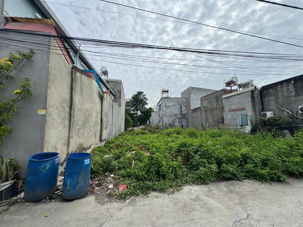Bán đất vĩnh phú diện tích 121,7m2 (6,1x22) view sông sài gòn  sổ hồng riêng bán gấp giá 3,85 tỷ