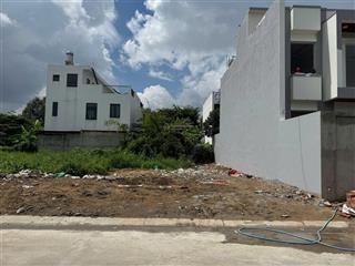 Đất biệt thự 200m2 (10x20), 120m2 odt cách sông sài gòn 100m  đối diện an lâm retreat  giá 6ty99