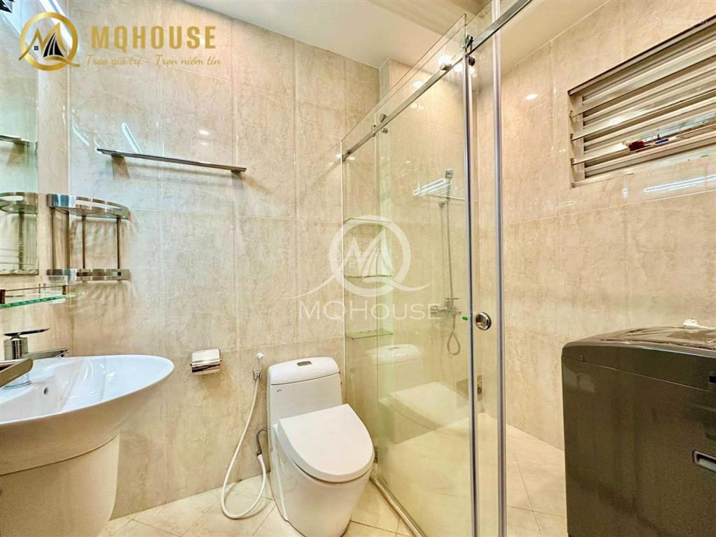 Cho thuê căn hộ mới tinh 30m2 đầy đủ nội thất nguyễn gia trí gần đh ngoại thương gtvt 0933 580 ***