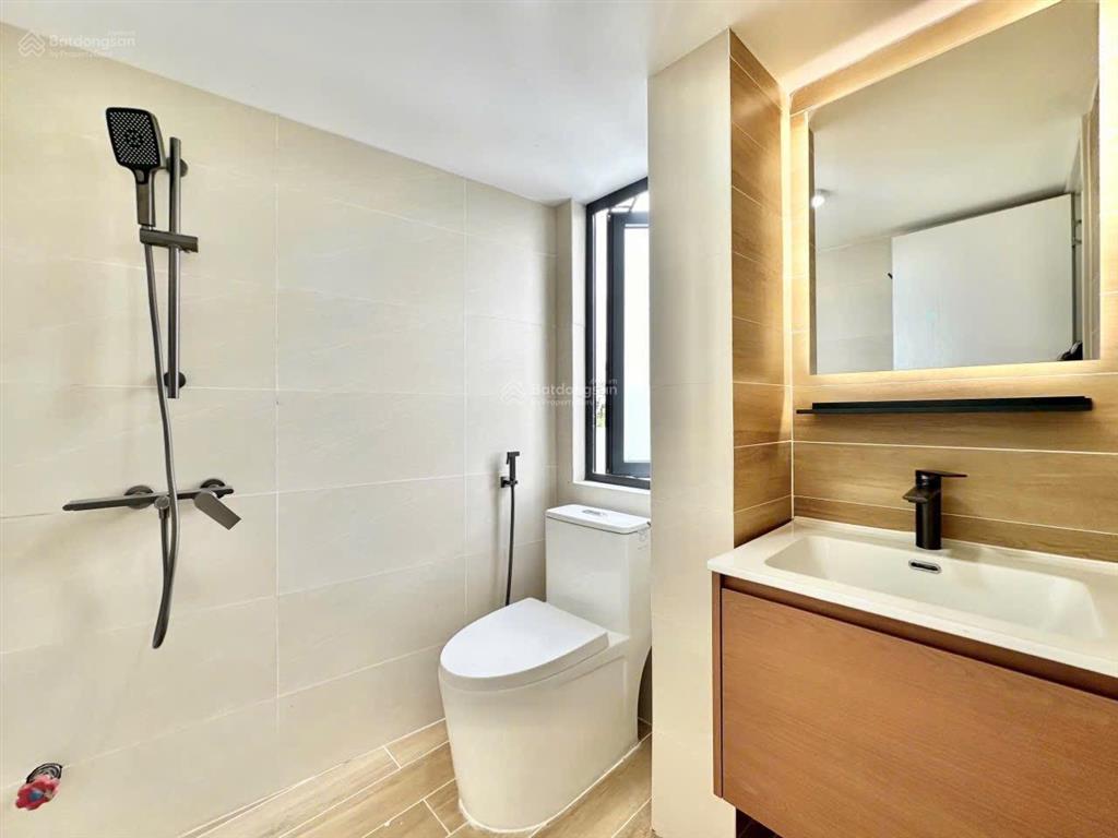 Căn hộ duplex ban công full nội thất, phù hợp 23 người, ngay đại học wsu quận 1