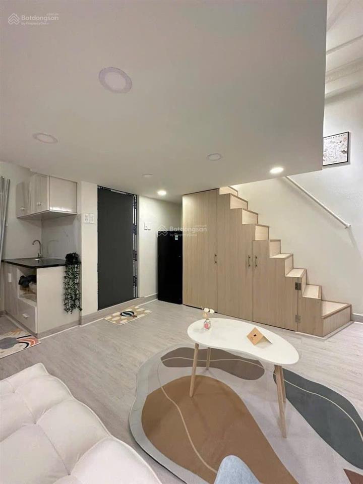 Căn hộ duplex ban công full nội thất, phù hợp 23 người, ngay đại học wsu quận 1