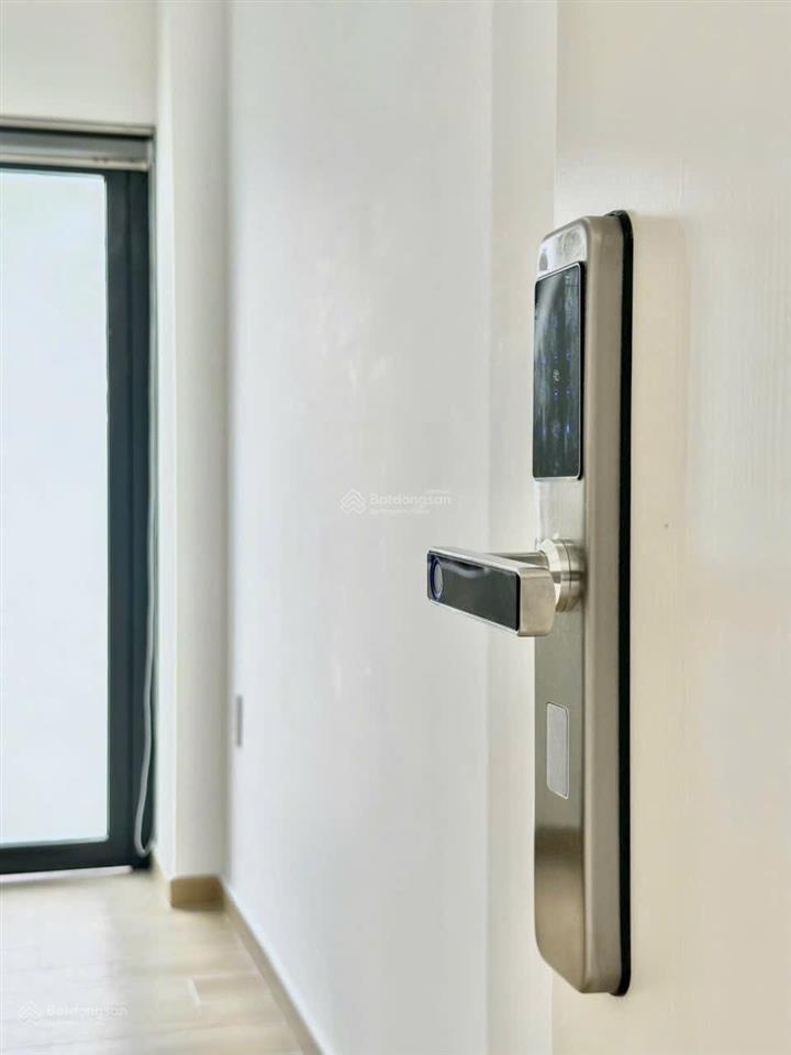 Căn hộ duplex ban công full nội thất, phù hợp 23 người, ngay đại học wsu quận 1