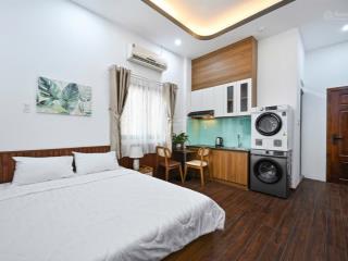 Cho thuê căn hộ studio cửa sổ full nội thất máy giặt sấy riêng ngay mặt tiền trần hưng đạo quận 1