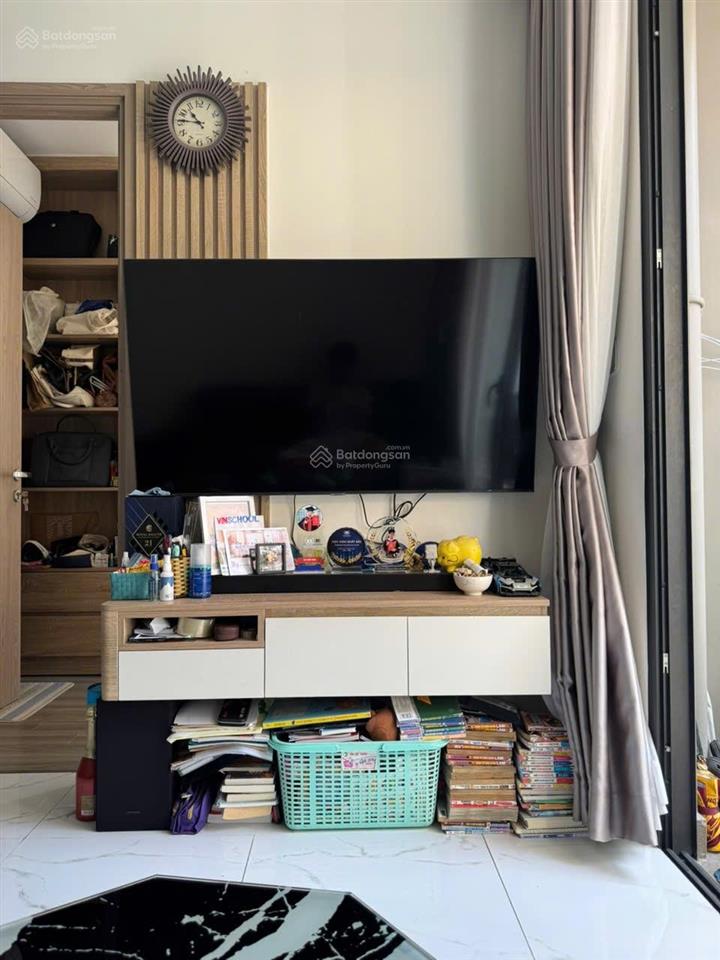 Siêu phẩm 2pn gh3 59m2 full nội thất gỗ, view nội khu hồ bơi cực đẹp giá siêu hời 3,5 tỷ all in