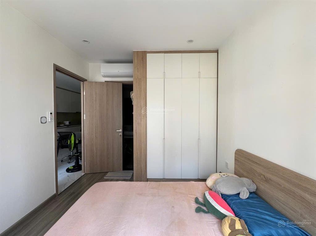 Siêu phẩm 2pn gh3 59m2 full nội thất gỗ, view nội khu hồ bơi cực đẹp giá siêu hời 3,5 tỷ all in