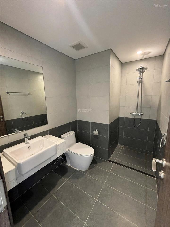 Chính chủ kẹt tiền ngân hàng cắt lỗ sâu 1,2 tỷ căn hộ 2pn the beverly, view sông cực kỳ thoáng mát