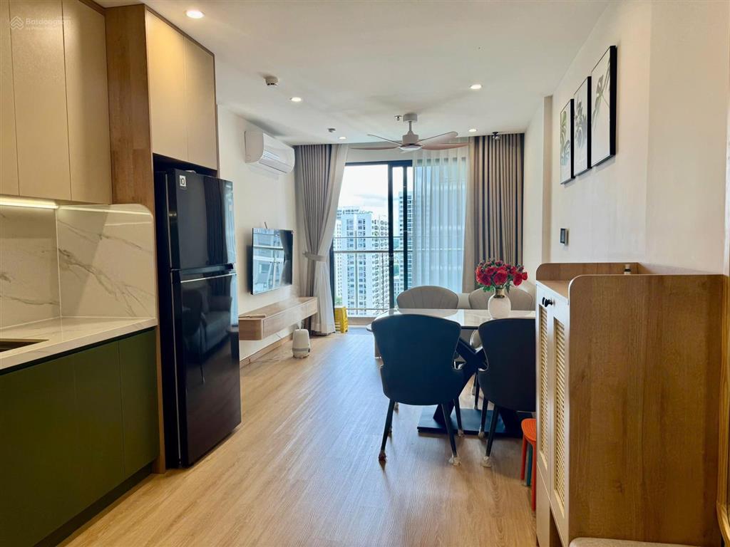 Siêu phẩm giá rẻ 3pn2wc gh6, view hồ bơi cực đẹp, tặng nội thất như hình, giá bán 6 tỷ all in