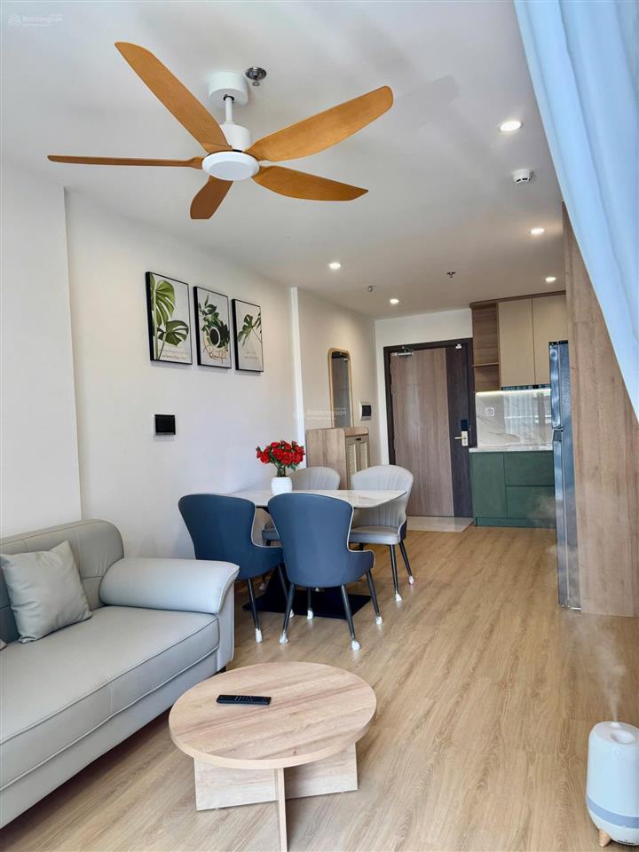 Siêu phẩm giá rẻ 3pn2wc gh6, view hồ bơi cực đẹp, tặng nội thất như hình, giá bán 6 tỷ all in
